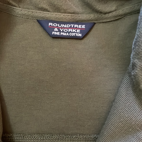 Long-Sleeve Mock Neck 1/4-Zip Pullover - Picture 2 of 2